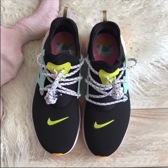 NWT Nike React Presto - Picture 4 of 8